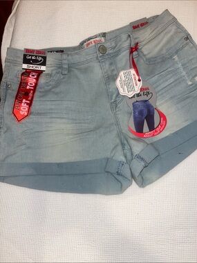 Hot Kiss Two-Tone Light Blue Roll-Cuff Denim Shorts
